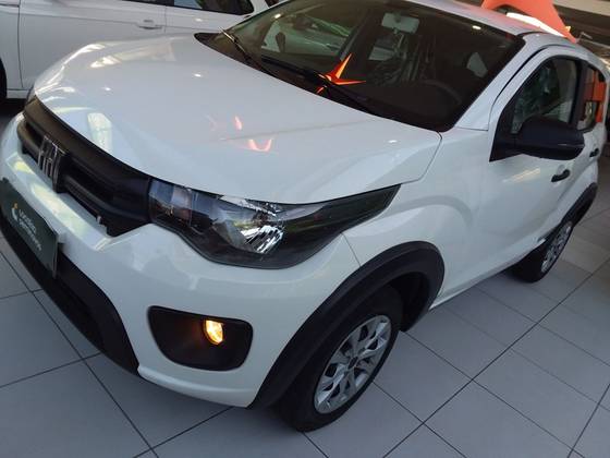 FIAT MOBI 1.0 EVO FLEX LIKE. MANUAL FIAT MOBI 1.0 EVO FLEX LIKE. MANUAL